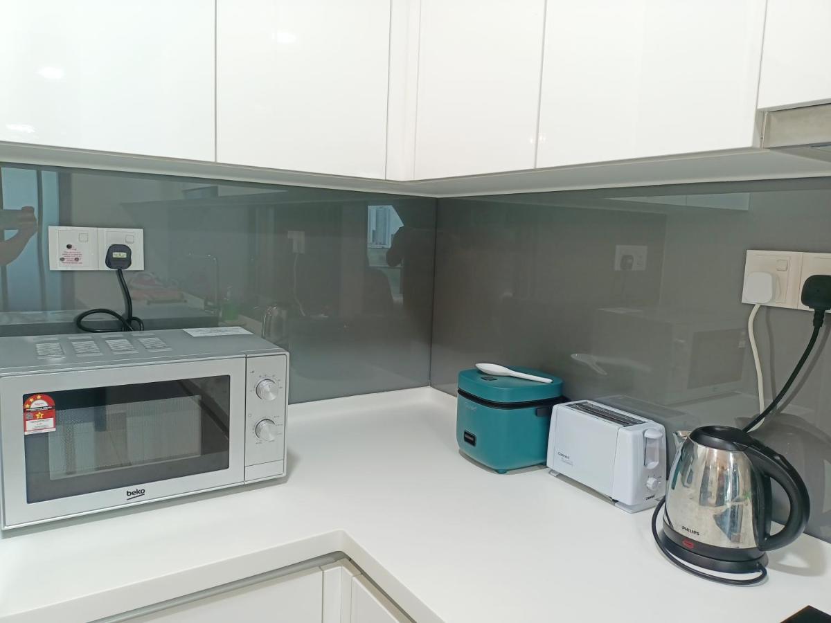 C1113 Almas Suites Galaxy Space Netflix By Stay Nusajaya  Exterior photo