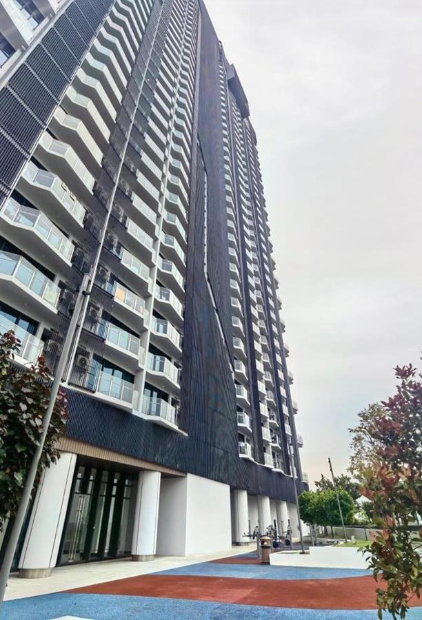 C1113 Almas Suites Galaxy Space Netflix By Stay Nusajaya  Exterior photo