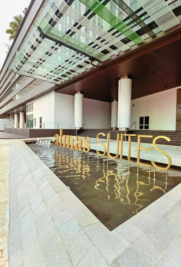 C1113 Almas Suites Galaxy Space Netflix By Stay Nusajaya  Exterior photo